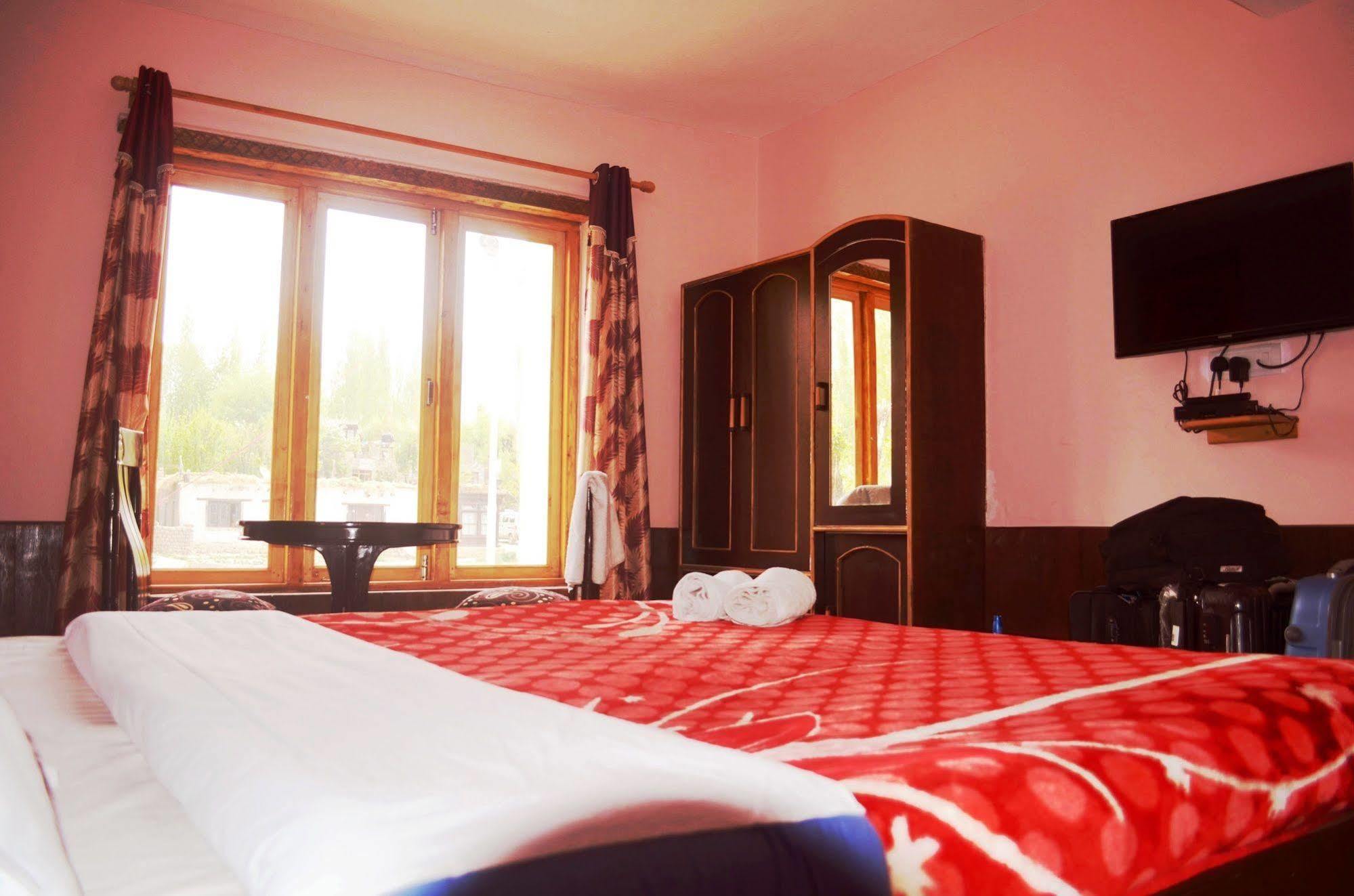 Beyond Stay - Kanika Himalayan View Leh Zewnętrze zdjęcie