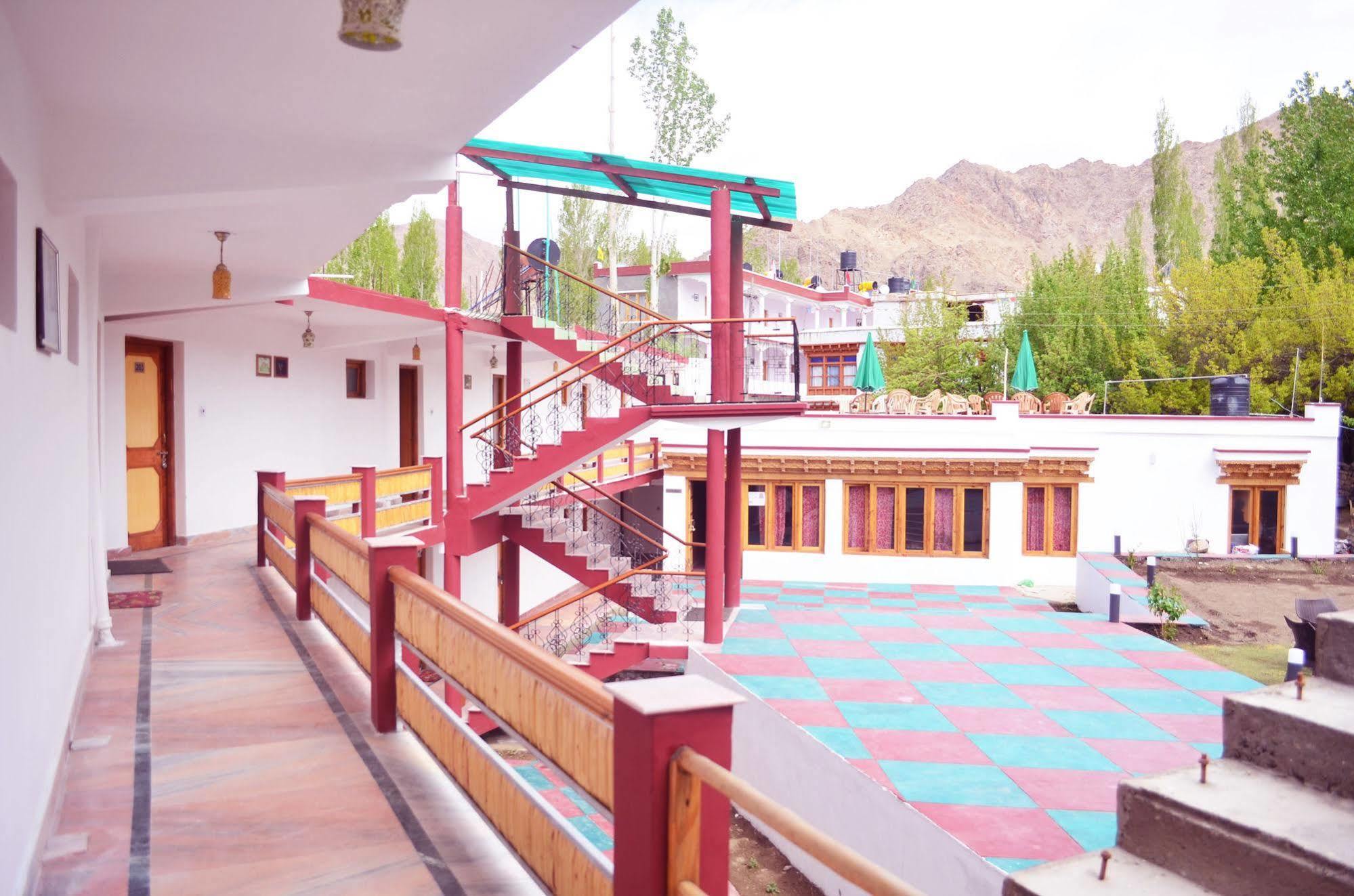 Beyond Stay - Kanika Himalayan View Leh Zewnętrze zdjęcie
